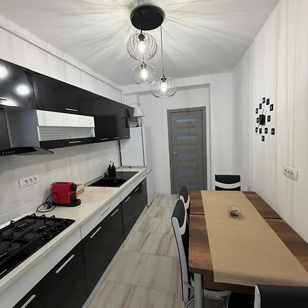 Akt Apartament *