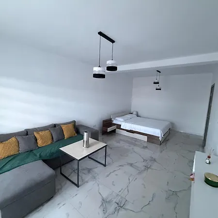 Apartament Akt