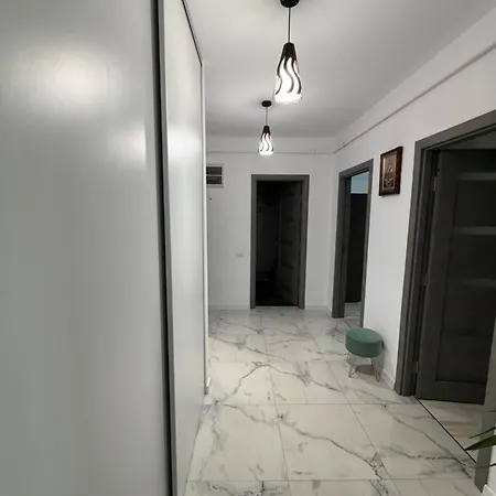Apartament Akt